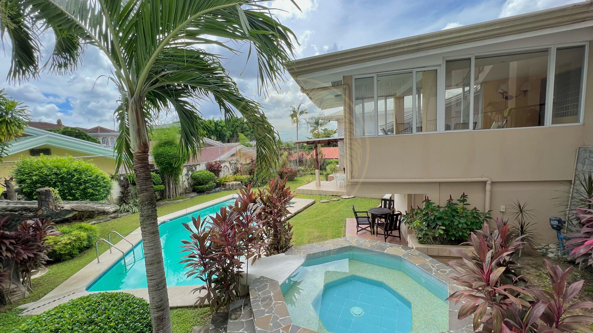 5-Bedroom-House-for-Rent-0